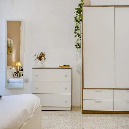 New 4-bedroom Apartment, Steps From The Promenade By Sf Homes Sliema